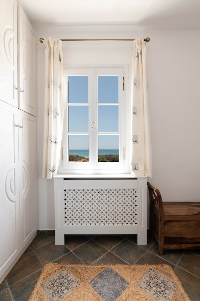 Фото Sea Lilies Suites