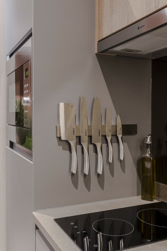 Фото Your Apartment Milton Keynes