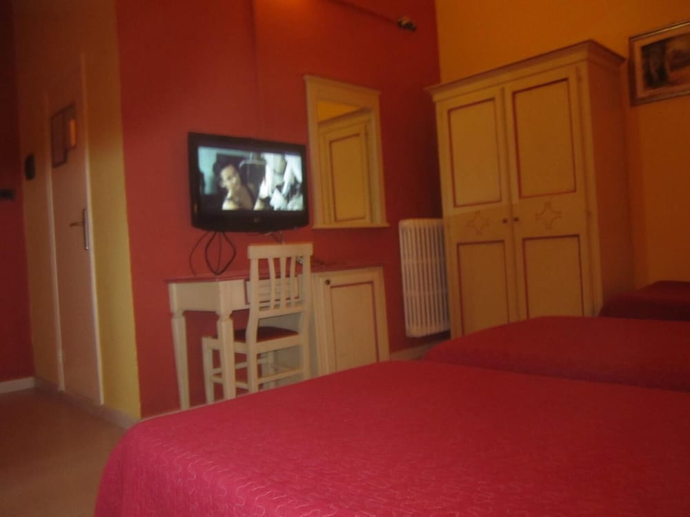 Фото Hotel Genzianella