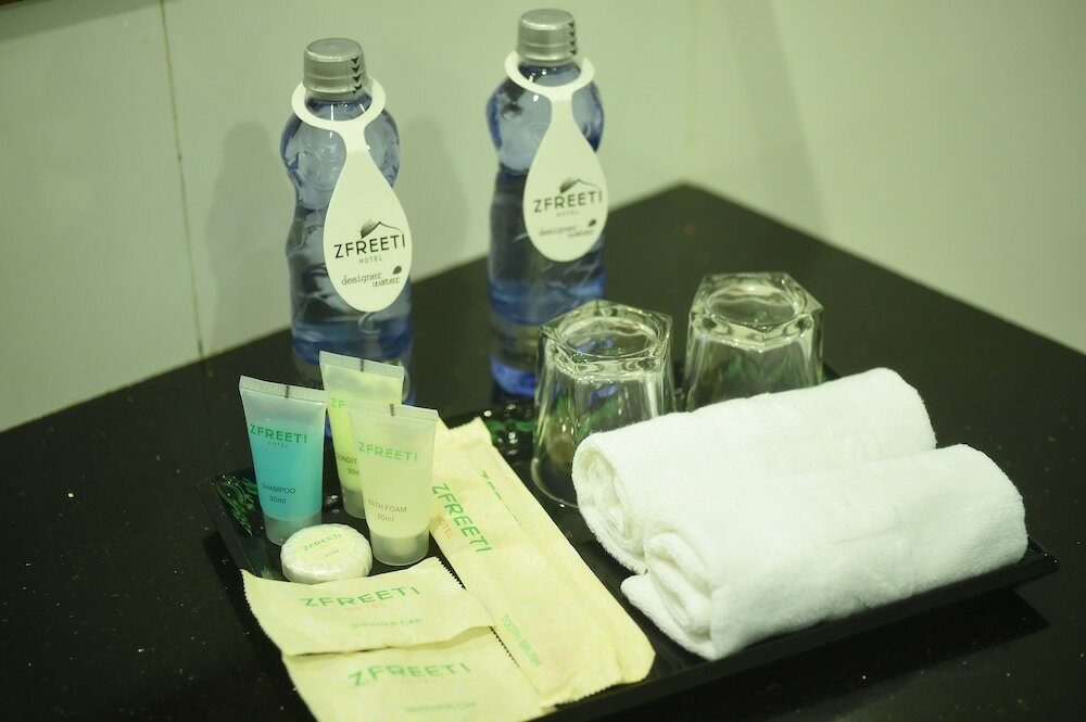 Фото Zfreeti Hotel