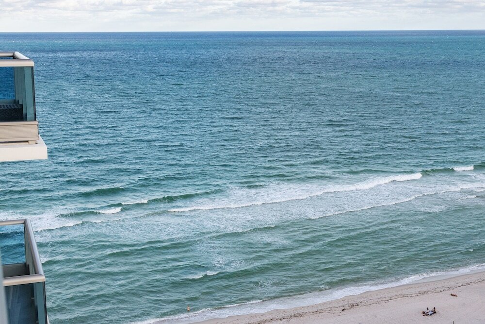 Фото Monte Carlo by Miami Vacations