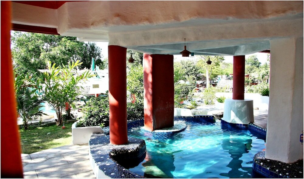 Фото Mirabel Resort & Mini Golf