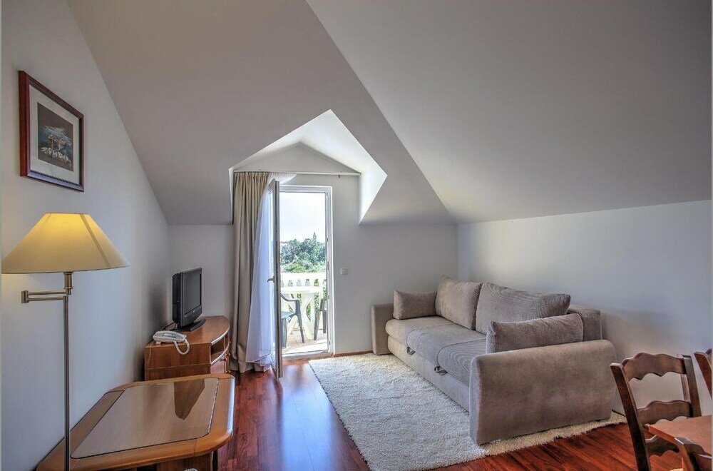 Фото Zaton Holiday Resort Apartments