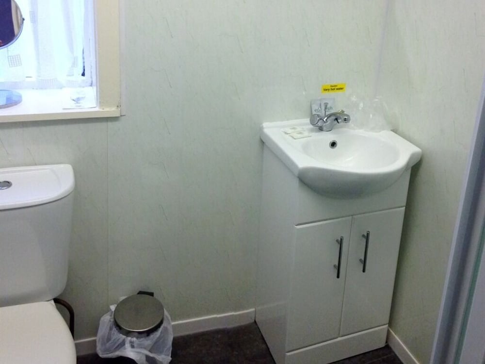 Фото Hazelgrove Guest House