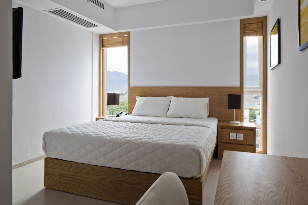 Фото Golden Holiday Hotel Nha Trang