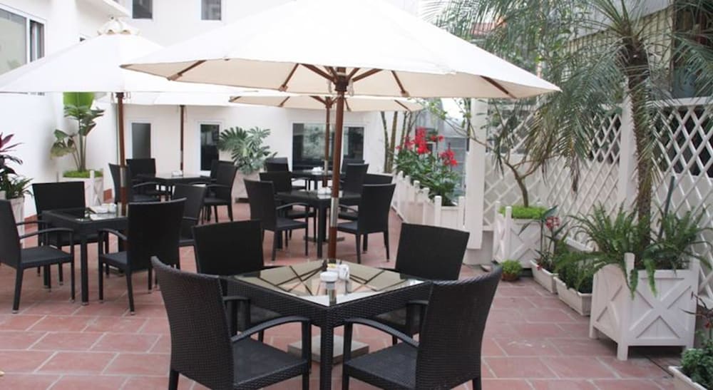 Фото отеля 4