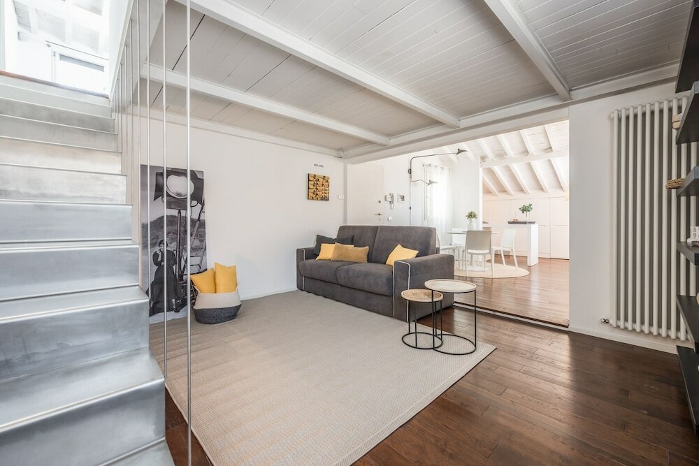 Фото Emilia Suite Urban