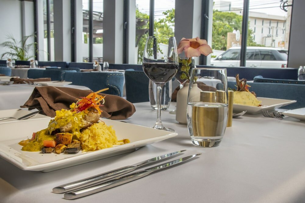 Фото Sago Palm Hotel