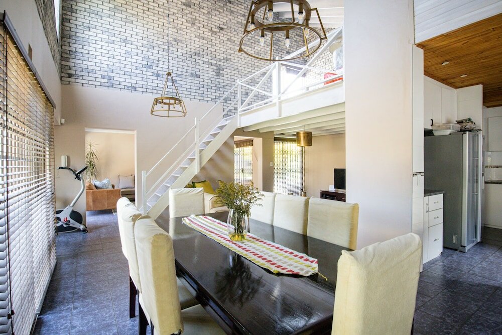 Фото Fairview Crescent 03 by Ctha