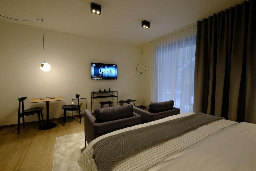 Фото Qstay Good Living Apartments