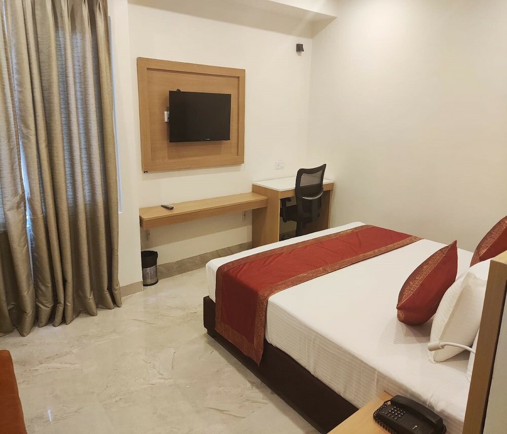 Фото Hotel Xenia