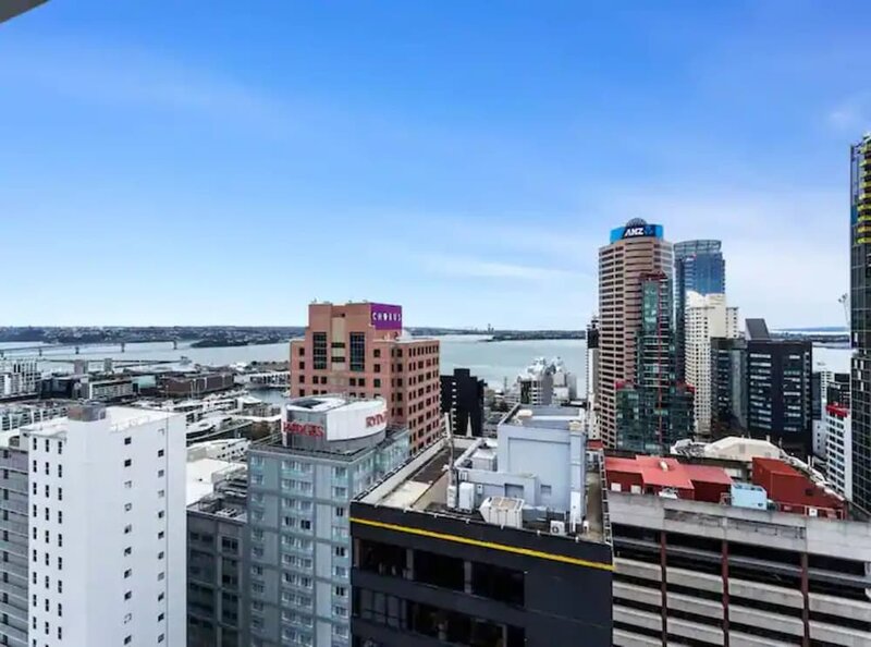 Гостиница Stunning Apartment Amazing View Near Sky Tower в Окленде