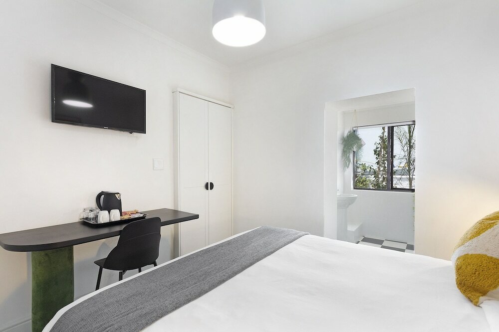 Фото Neighbourgood Hill