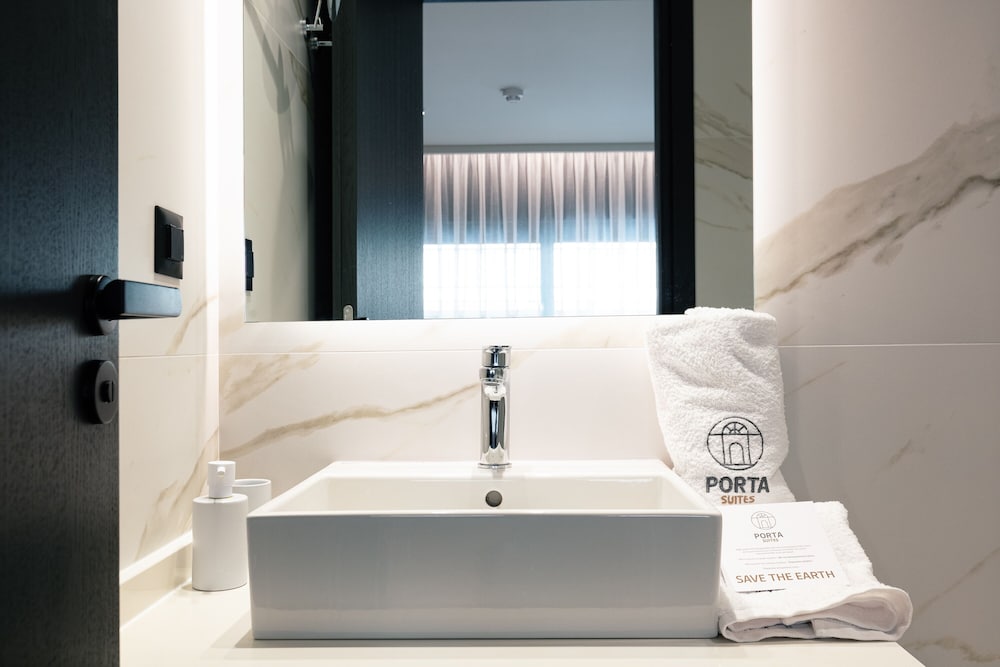 Фото Porta Suites