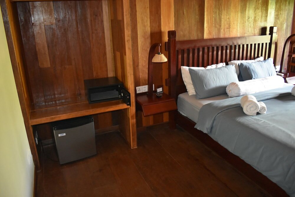 Фото Three Little Birds