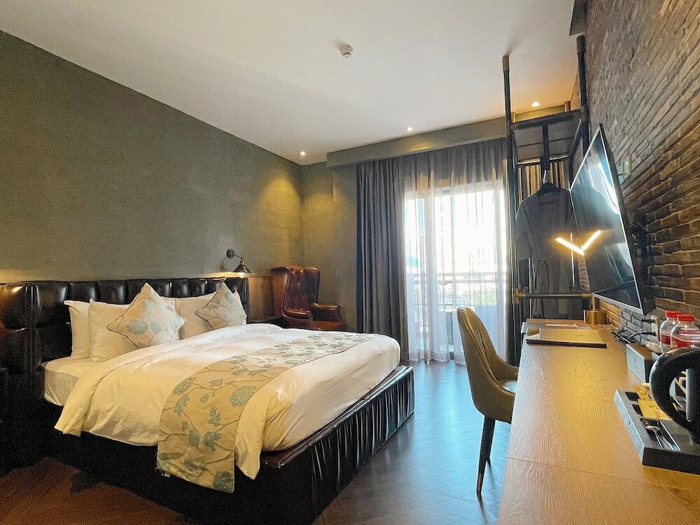 Фото The H Hotel Phnom Penh