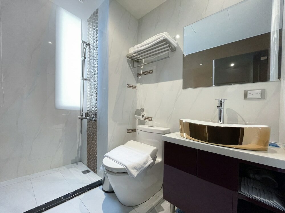 Фото Check inn Taichung Qinghai