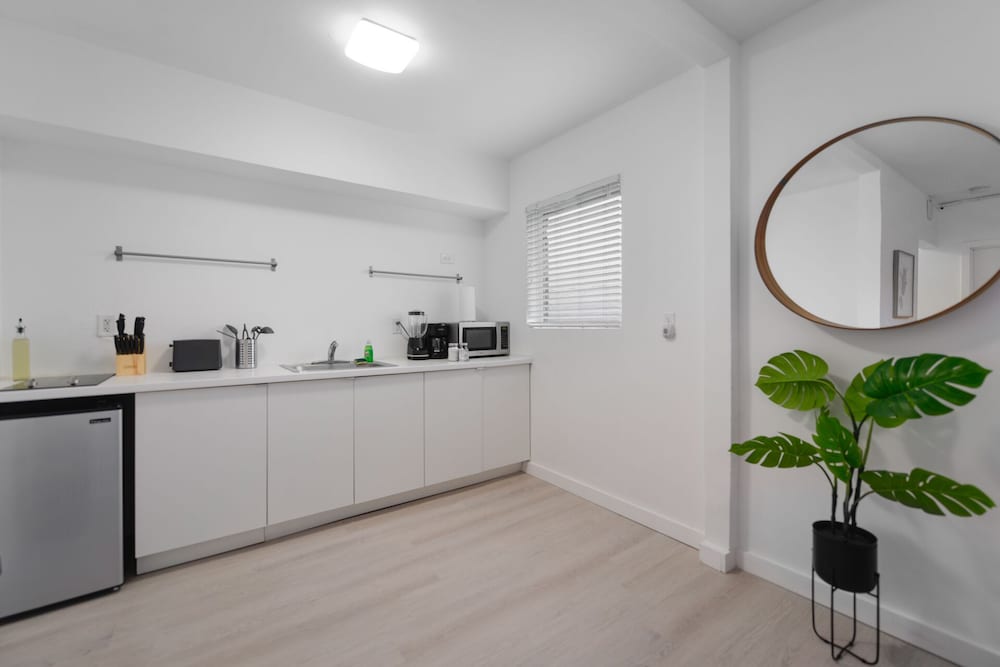 Фото Zen Apartment 2br near the Beach