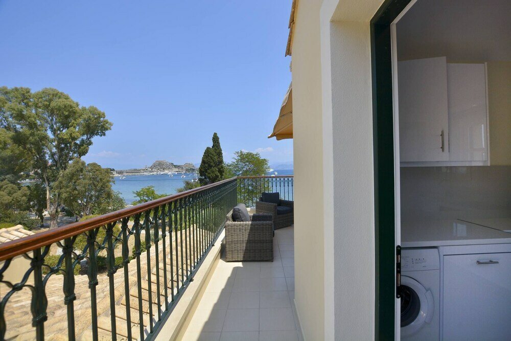 Фото Luxury Bay View by Corfuescapes