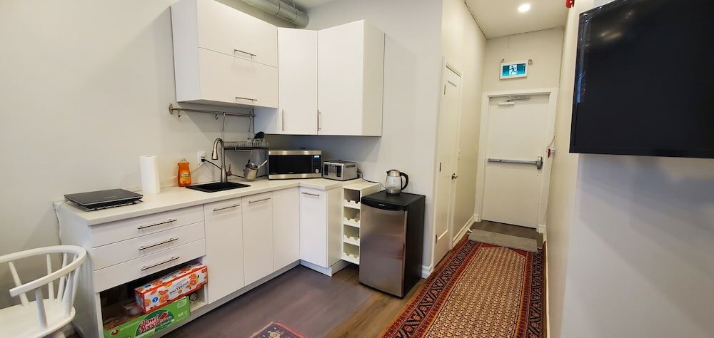 Фото Downtown Easy Stay