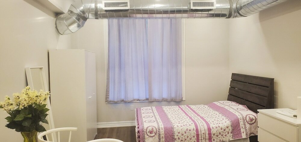 Фото Downtown Easy Stay