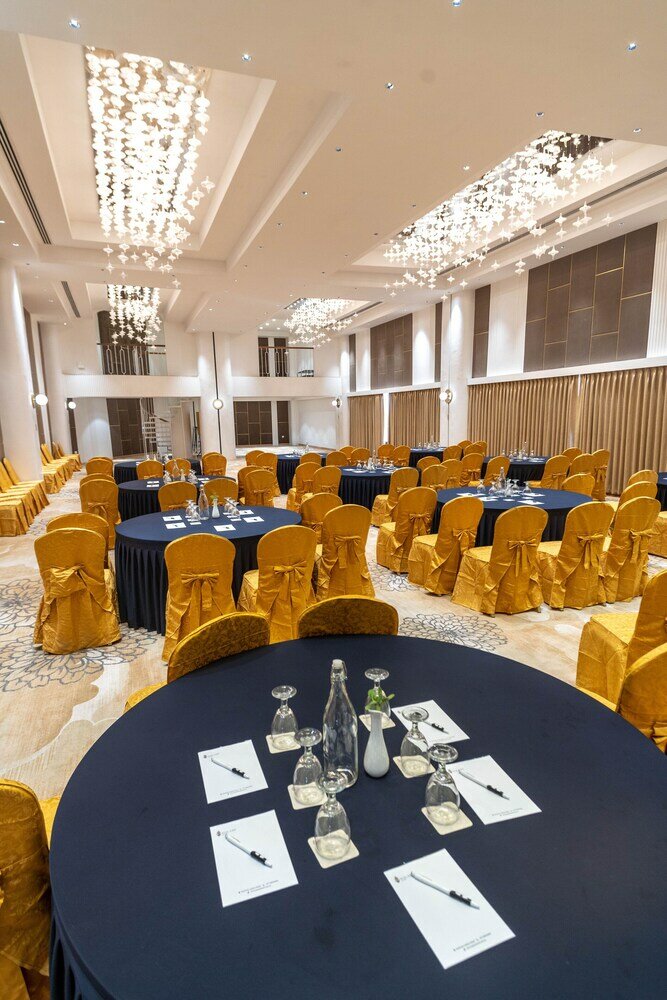 Фото Square hotel