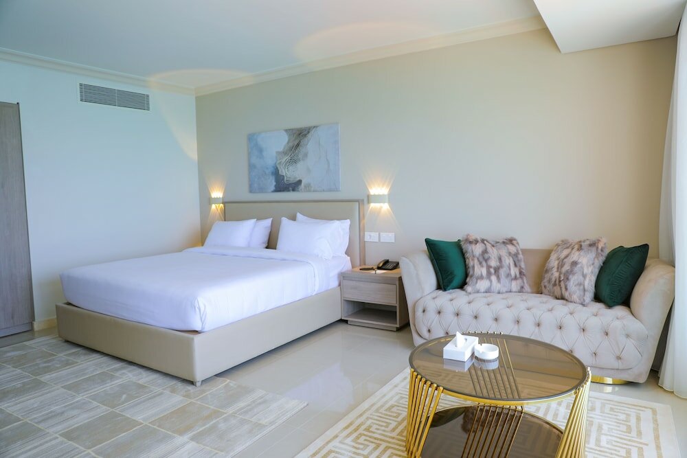 Фото 164037835500