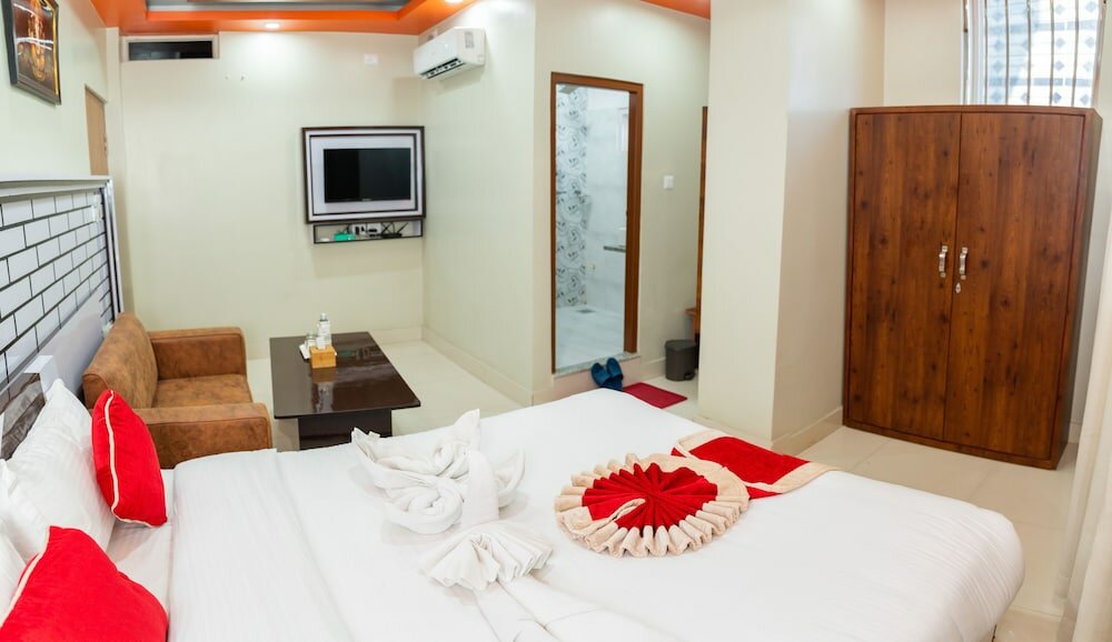 Фото Hotel Janmabhumi