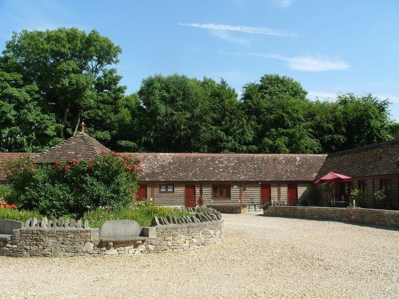 Гостиница Kingston Country Courtyard