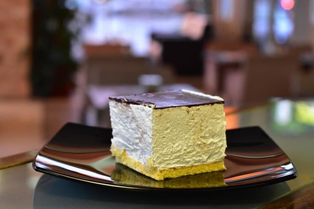 Фото Business Hotel Prijedor