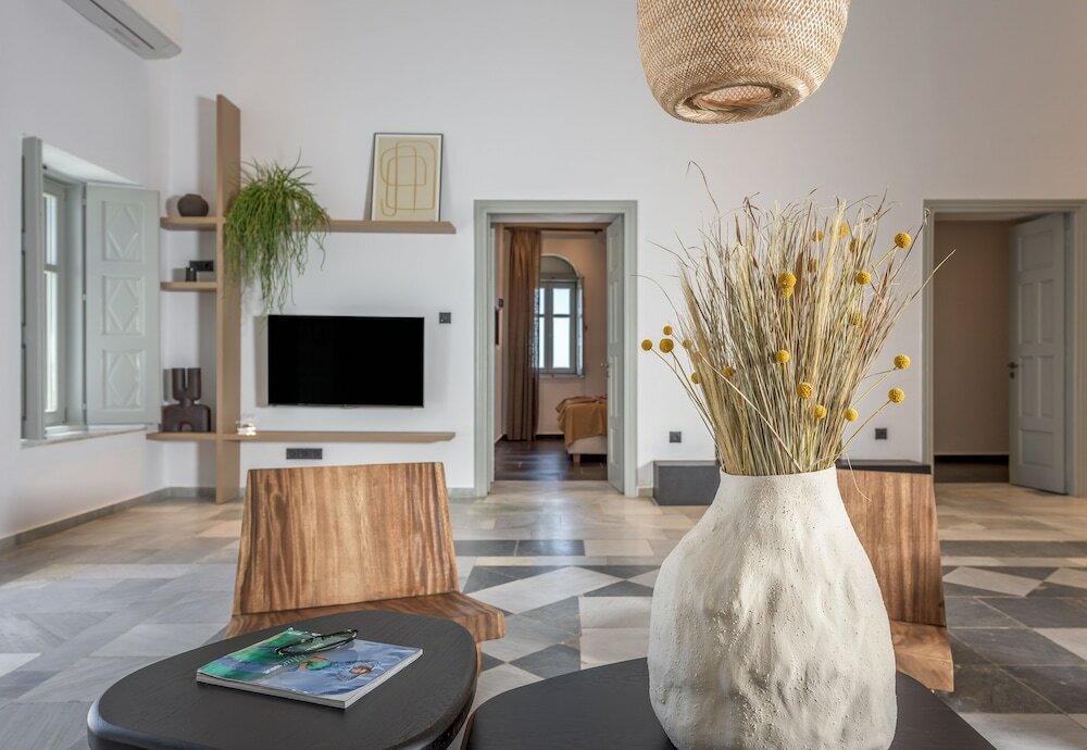 Фото Sunset Plaka