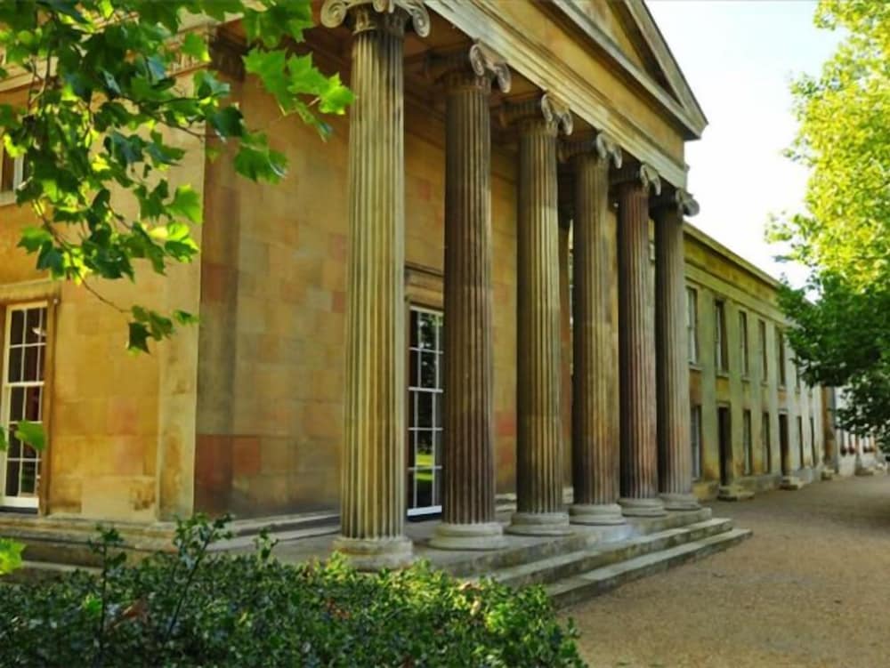 Фото Downing College Cambridge