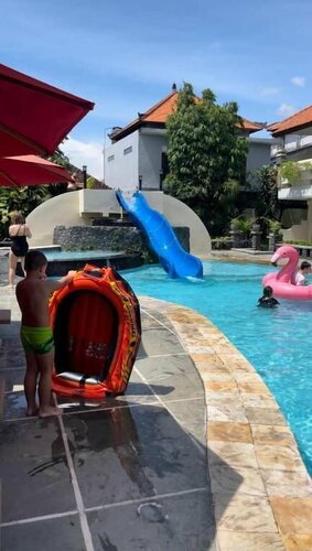 Гостиница Marine Bay Sanur в Денпасаре
