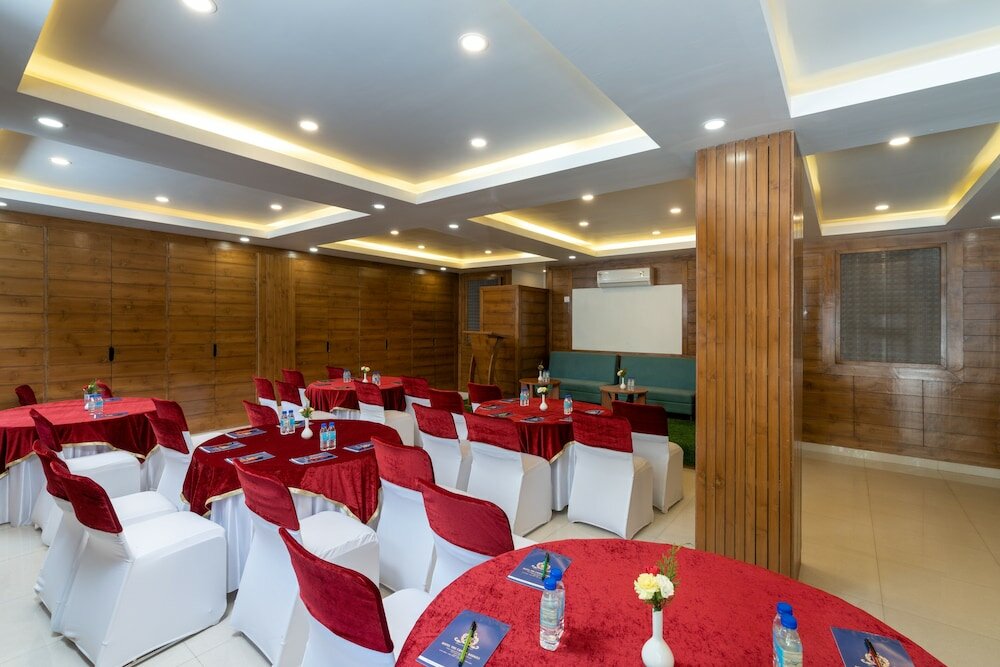 Фото Hotel The Chabal