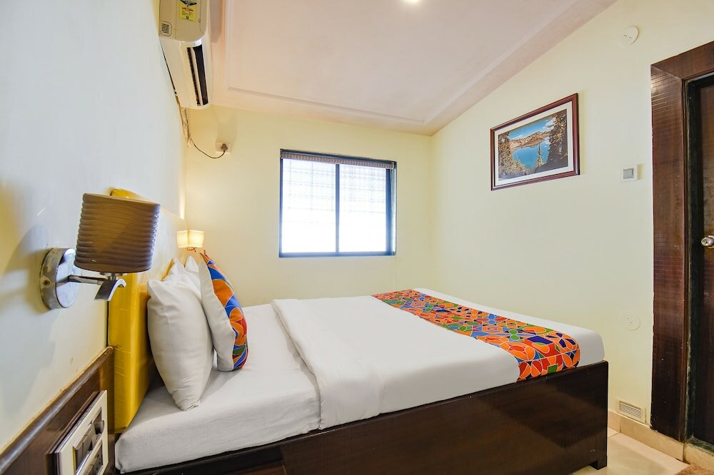 Фото Fabhotel Hillview Furnished Stays