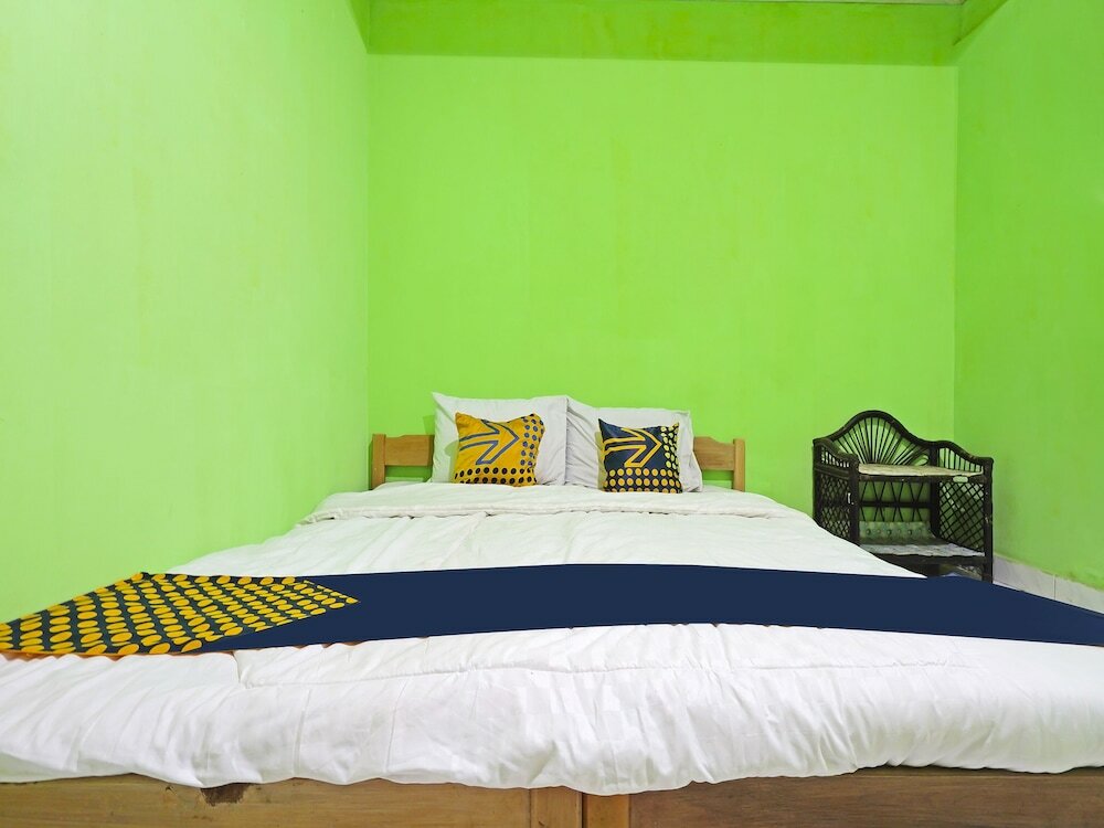 Фото Spot On 91543 Pondok Denki 11