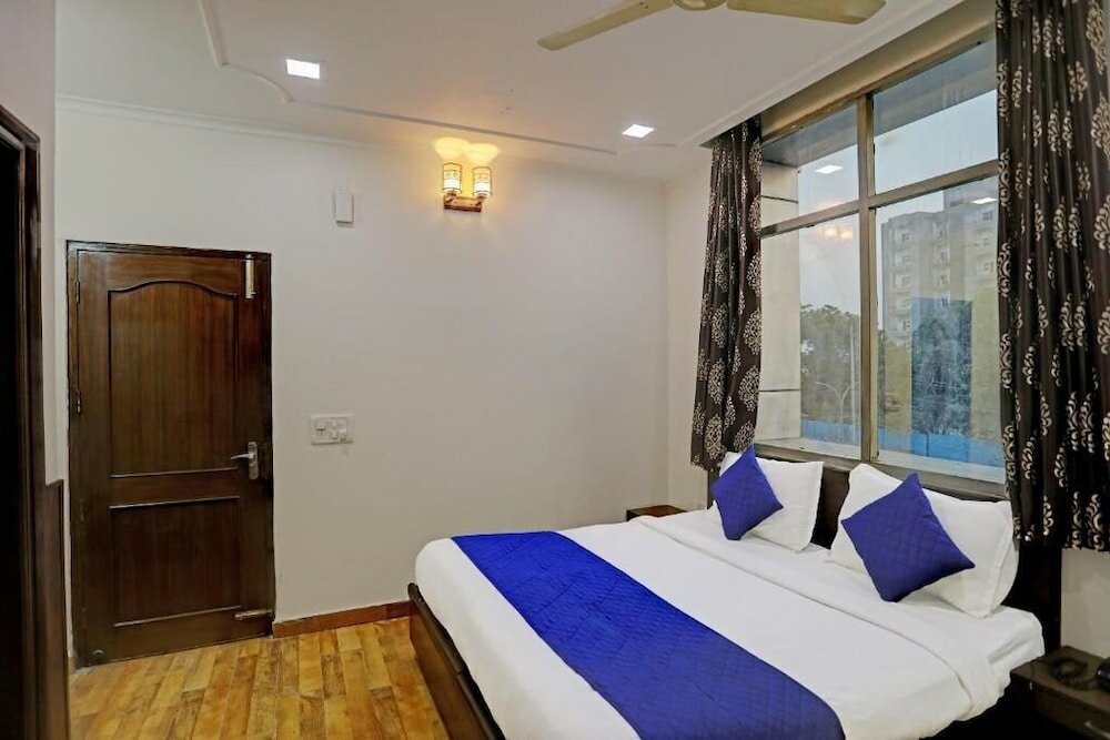 Фото Hotel Grand Tushar