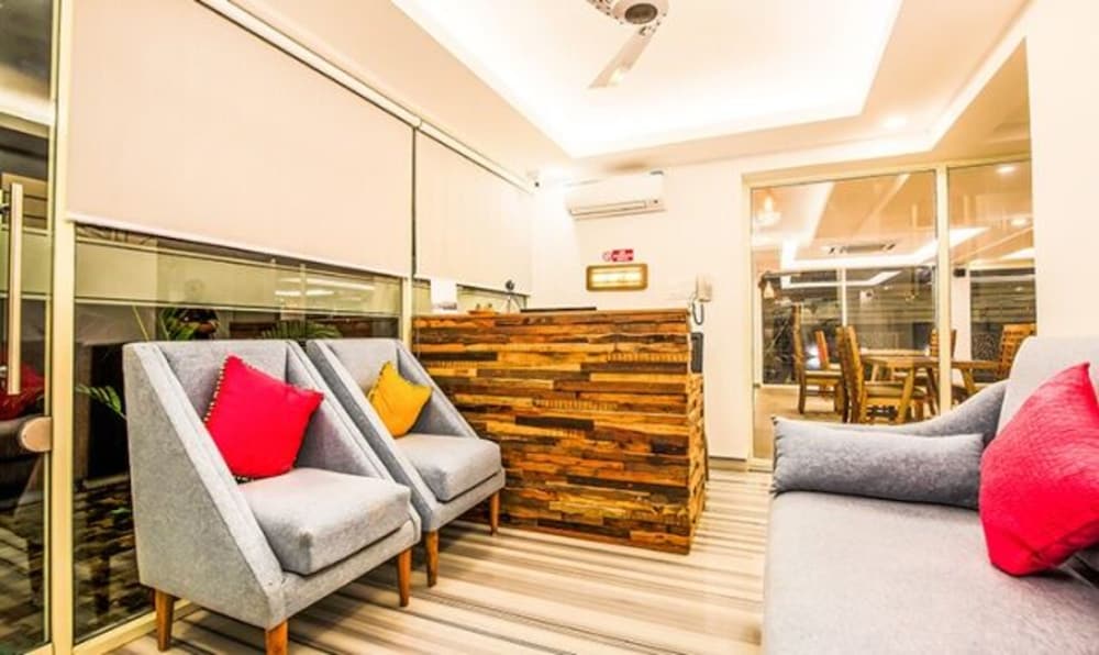 Фото FabHotel Casa Kiara With Pool Side Bar, Calangute