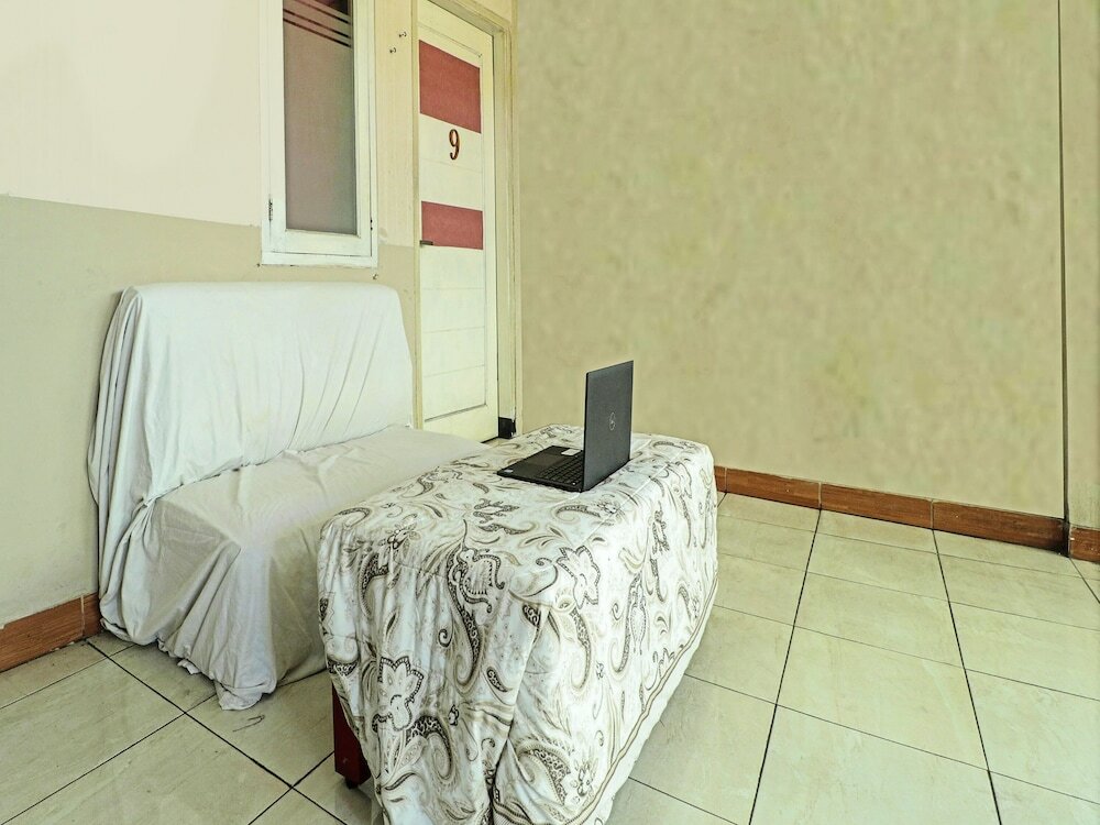 Фото Spot On 91589 Bunda Homestay Syariah