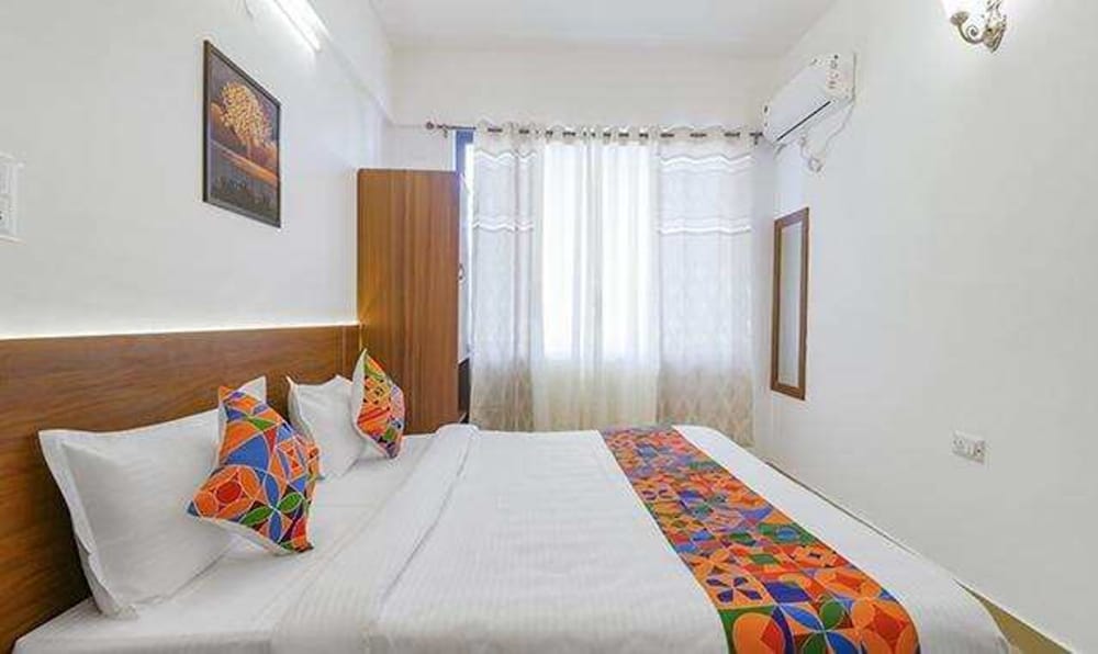 Фото Fabhotel Zeke