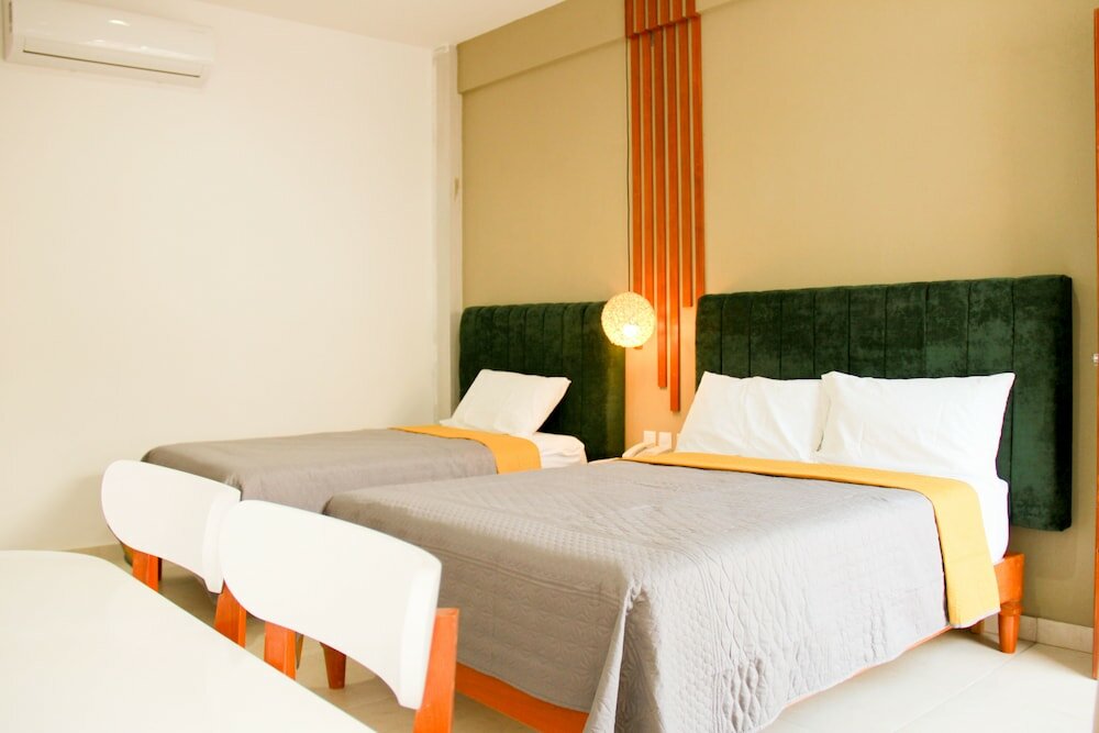 Фото Acacia Hotel