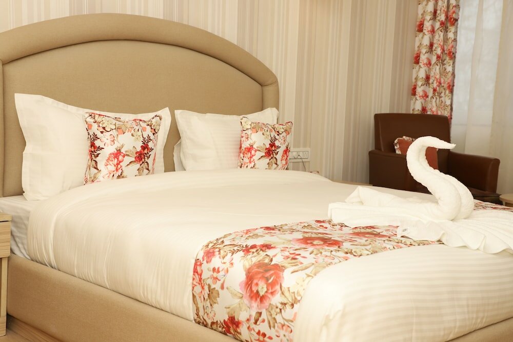 Фото Hotel Mayvilas