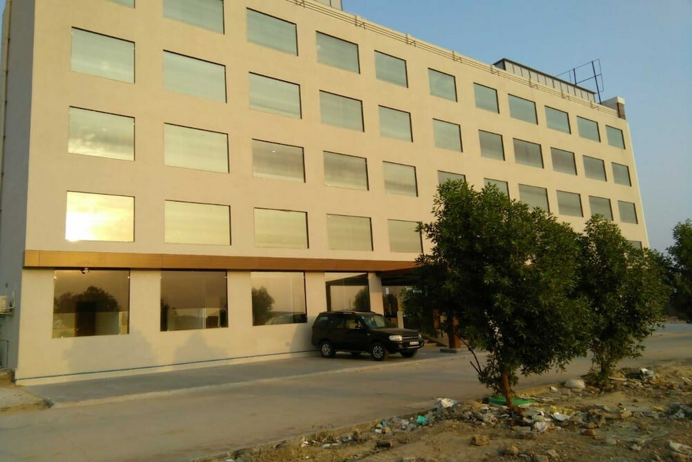 Фото Hotel Akaibara