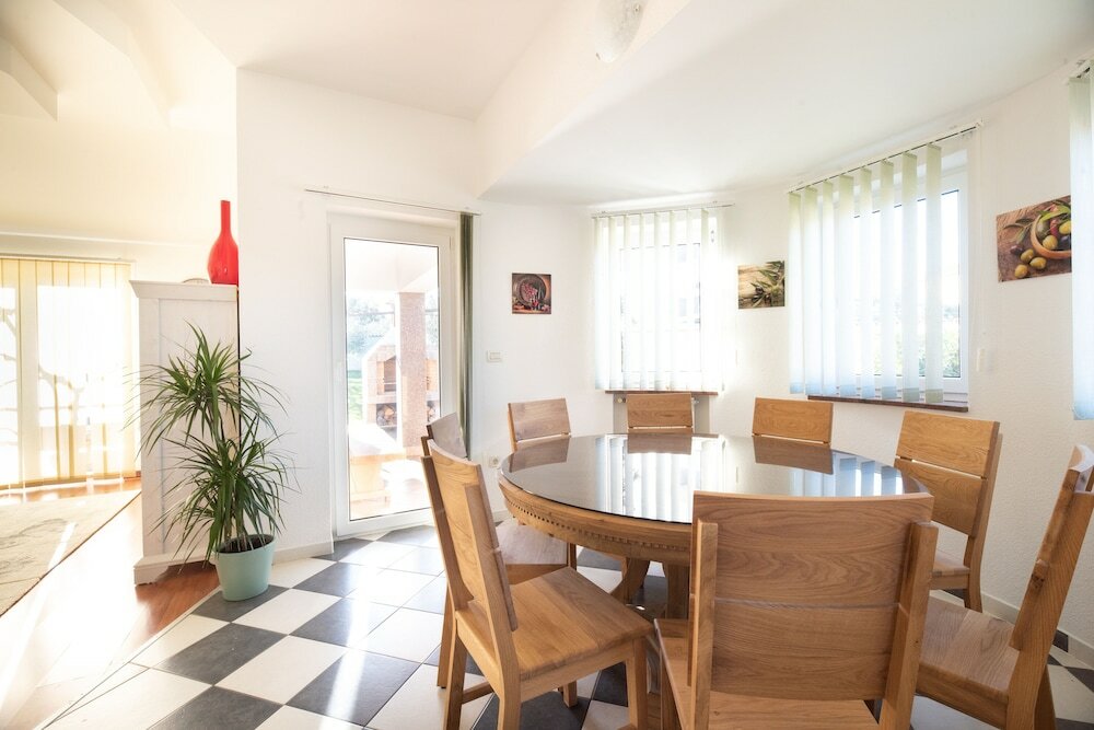 Фото Olive & Lavender villa with pool