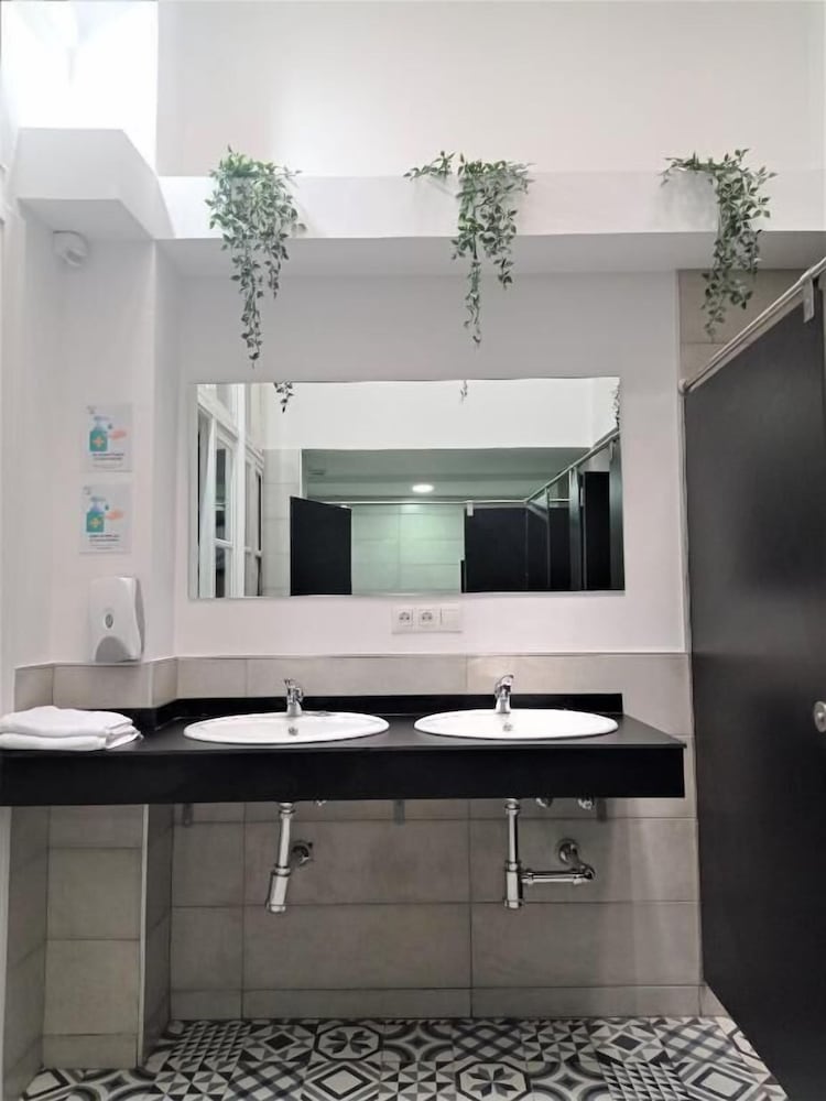 Фото Planeta Cadiz Hostel