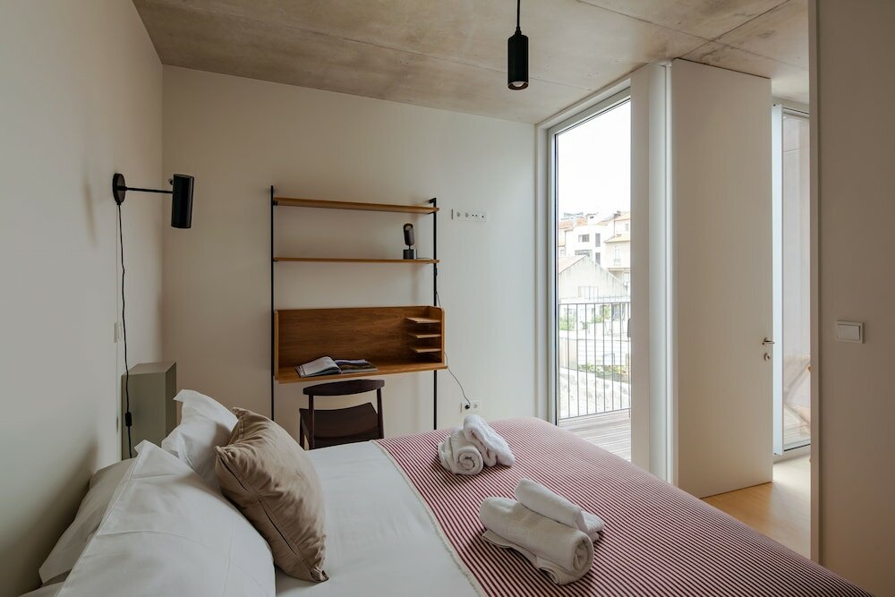 Фото Aparthotel Oporto Anselmo