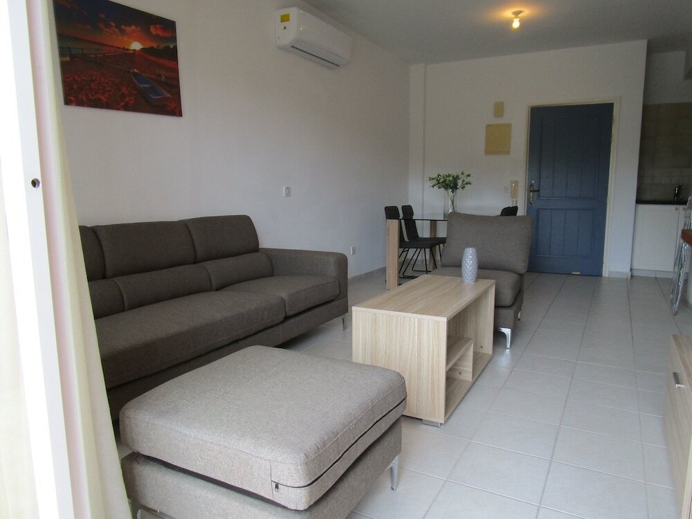 Фото Resitour - Limnaria Gardens