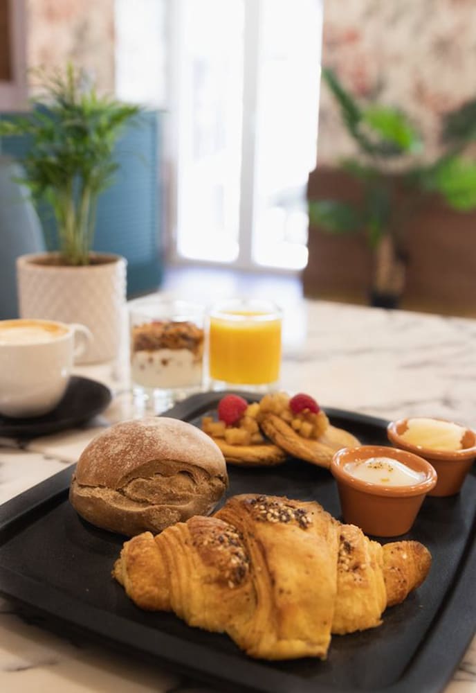 Фото Lx SoHo Boutique Hotel by Ridan Hotels