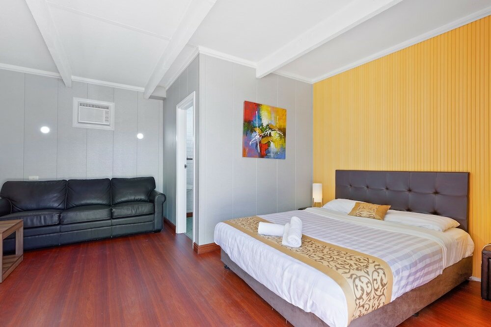 Фото Albion Hotel Motel