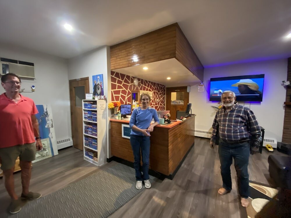 Фото Ranchland Inn